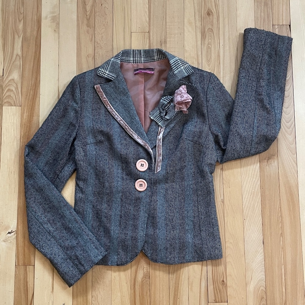 Rinascemento Gray Wool Blend Tweed Blazer with Pink Fabric Flowers - Sz S